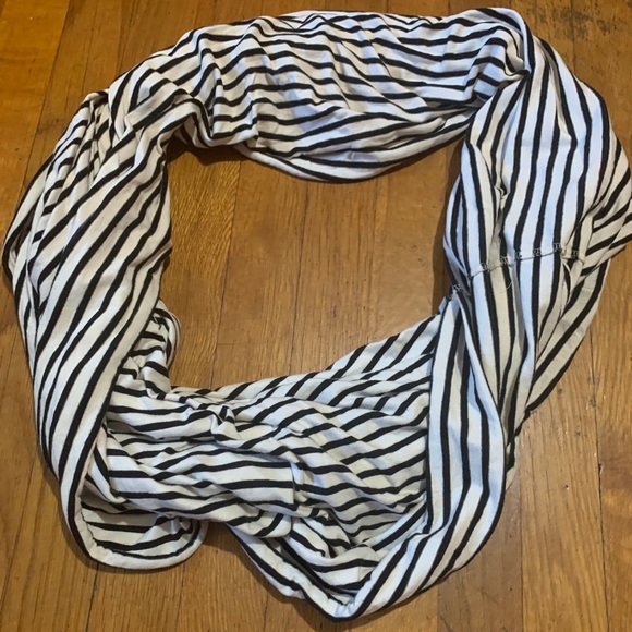American Apparel Accessories - American Apparel Infinity Scarf Stripe American Apparel Accessories - American Apparel Infinity Scarf Stripe